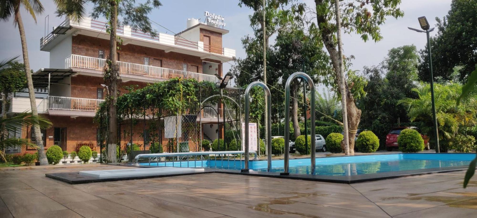 Dolphin Enclave Service Studio Apartments Kalpetta Exterior foto